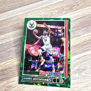 Giannis Antetokounmpo Basketball Card 2021 Panini NBA Hoops No. 103